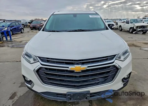 2018 Chevrolet Traverse Lt z USA, uszkodzony, nr VIN 1GNERGKW2JJ106975